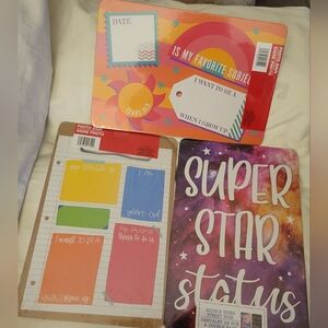 Set Of 3 Super Cute Cardboard Doyble Sided Signs